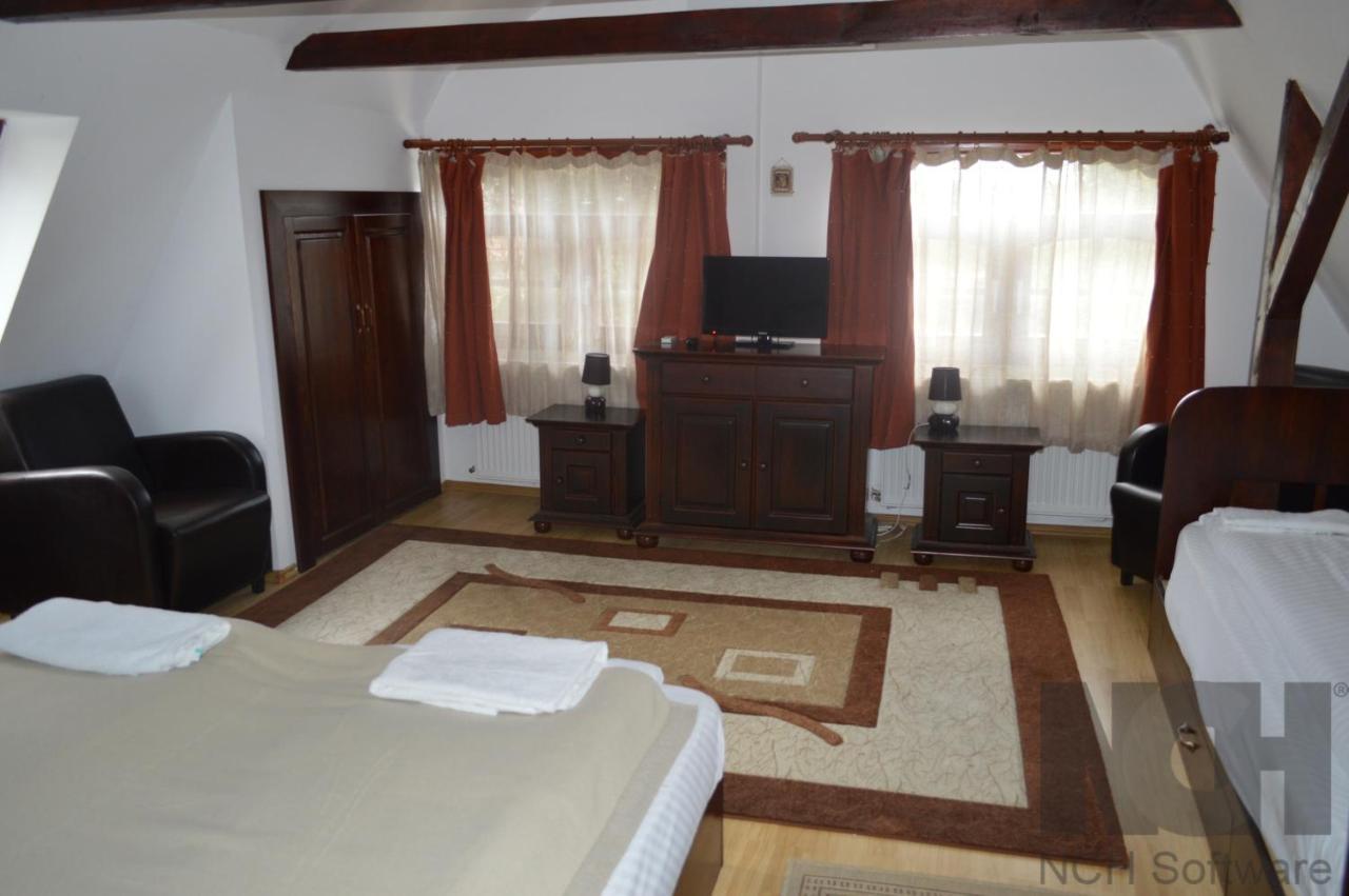 La Mos Pavel Hotel Noslac Luaran gambar