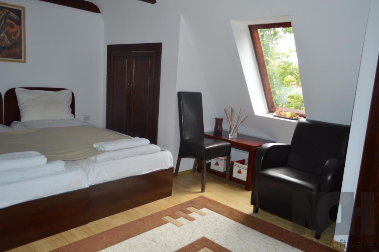 La Mos Pavel Hotel Noslac Luaran gambar